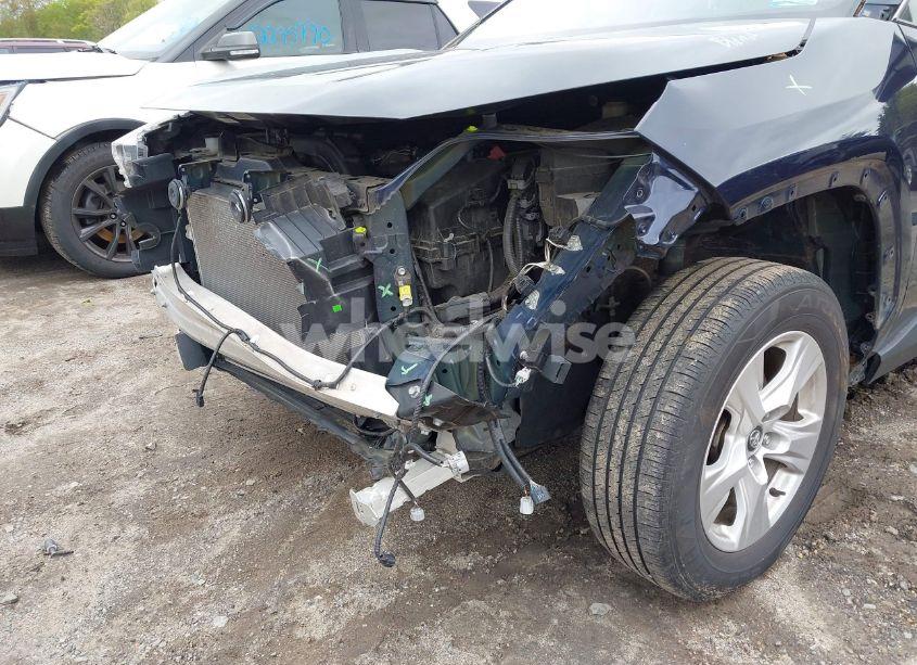 Photo 6 of 2021 Toyota Rav4 XLE (VIN 2T3P1RFV7MW154418)