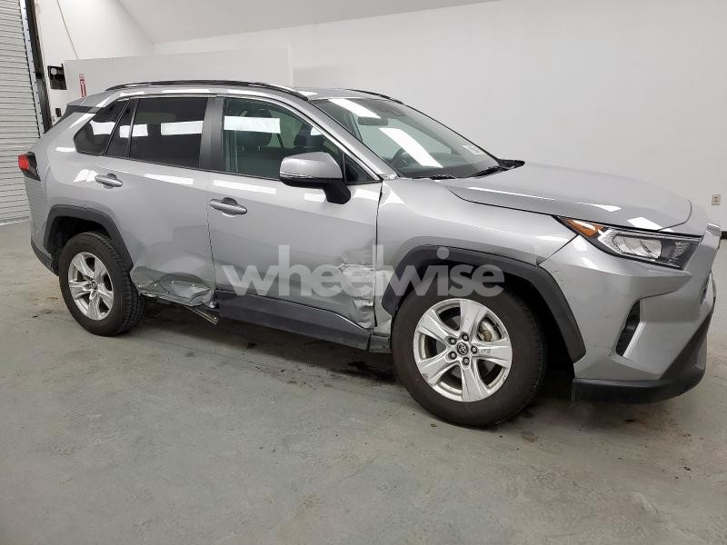 Photo 9 of 2021 TOYOTA RAV4 XLE (VIN 2T3P1RFV7MW160994)