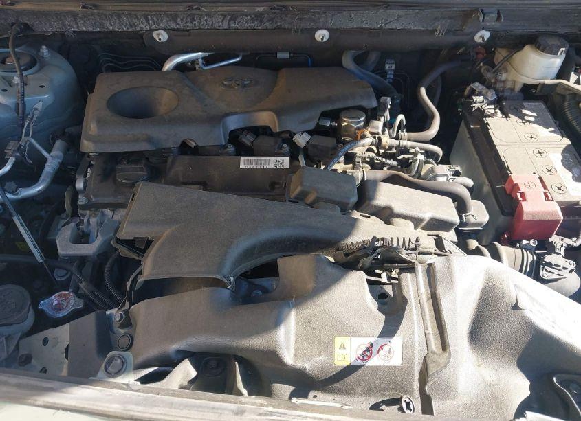 Photo 10 of 2021 Toyota Rav4 XLE (VIN 2T3P1RFV7MW173468)