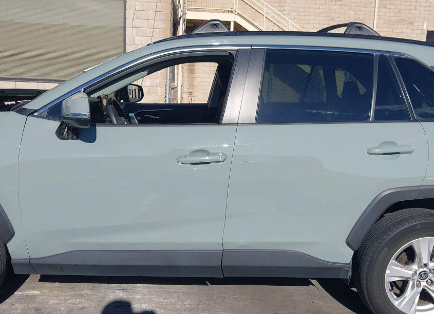 Photo 14 of 2021 Toyota Rav4 XLE (VIN 2T3P1RFV7MW173468)