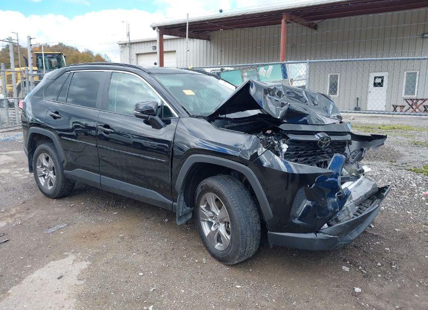 2023 Toyota Rav4 XLE (VIN 2T3P1RFV7PC382327) main photo