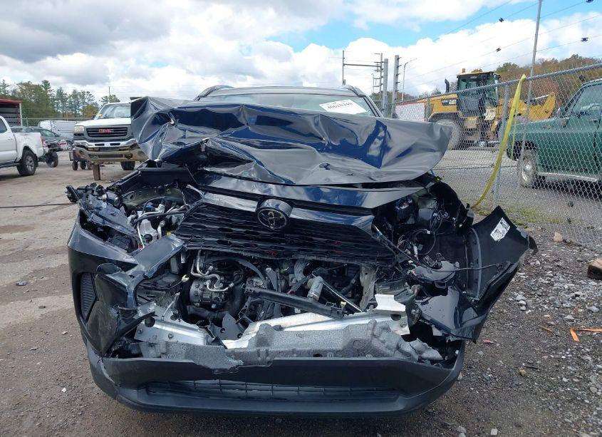 Photo 12 of 2023 Toyota Rav4 XLE (VIN 2T3P1RFV7PC382327)