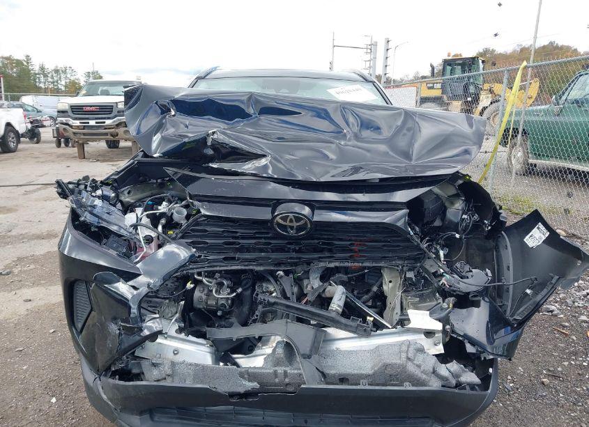 Photo 6 of 2023 Toyota Rav4 XLE (VIN 2T3P1RFV7PC382327)