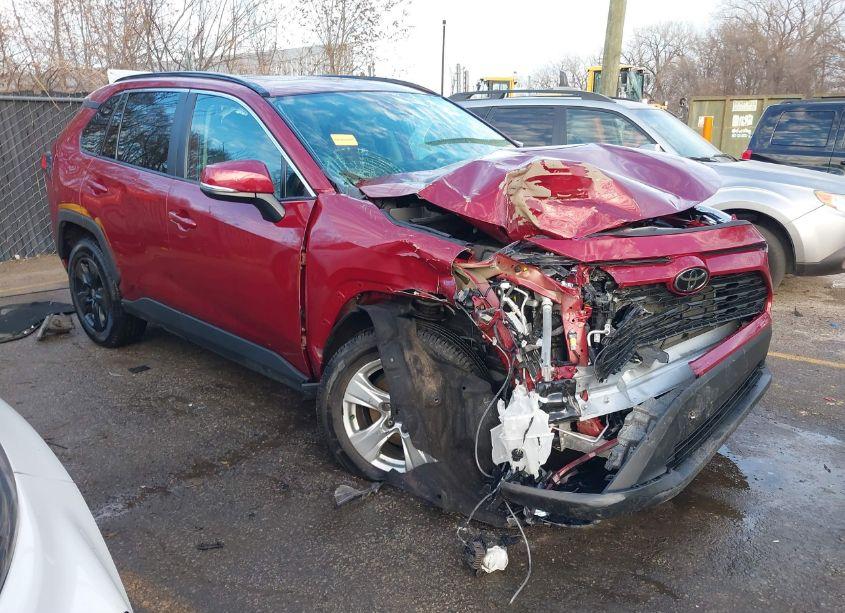 2023 Toyota Rav4 XLE (VIN 2T3P1RFV7PW347379) main photo