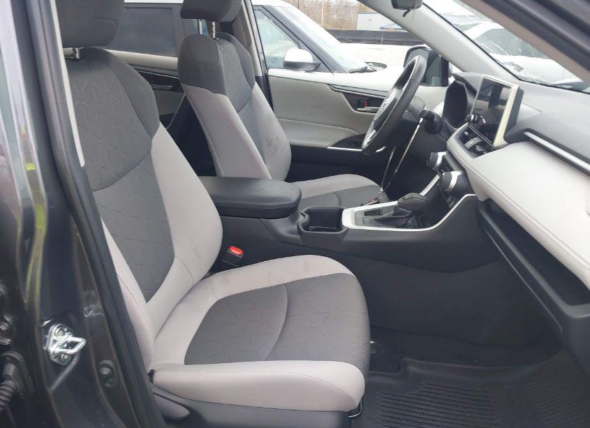 Photo 5 of 2023 Toyota Rav4 XLE (VIN 2T3P1RFV7PW352226)