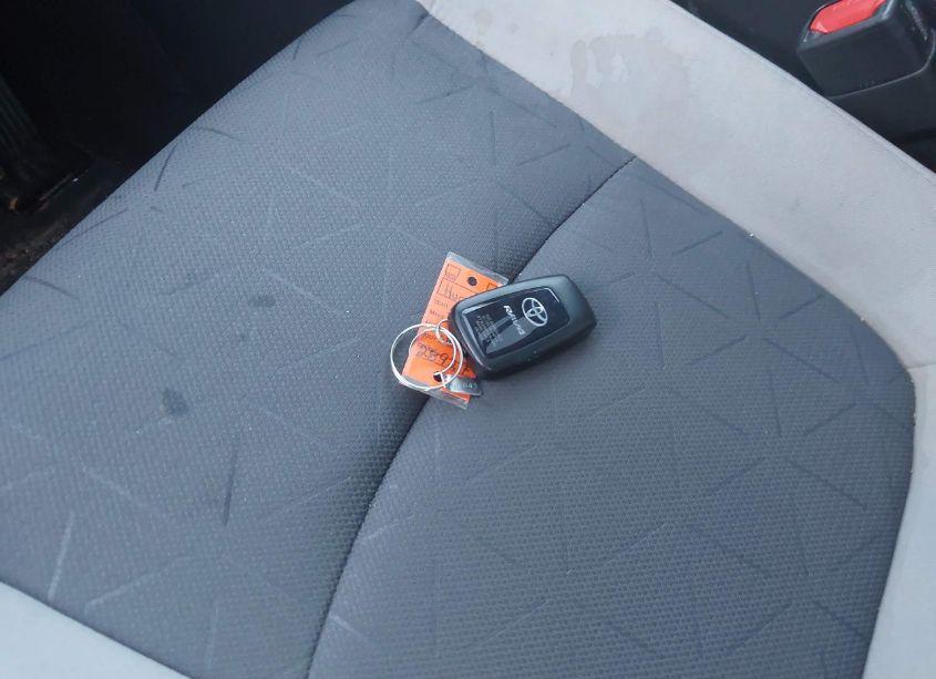 Photo 11 of 2023 Toyota Rav4 XLE (VIN 2T3P1RFV7PW378888)