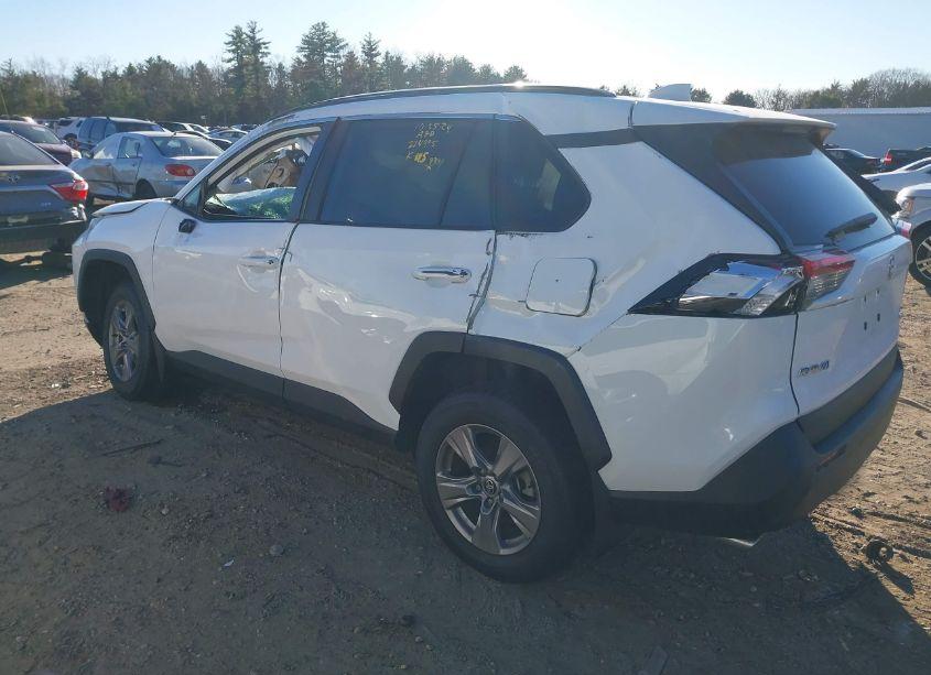 Photo 3 of 2024 Toyota Rav4 XLE (VIN 2T3P1RFV7RC394481)