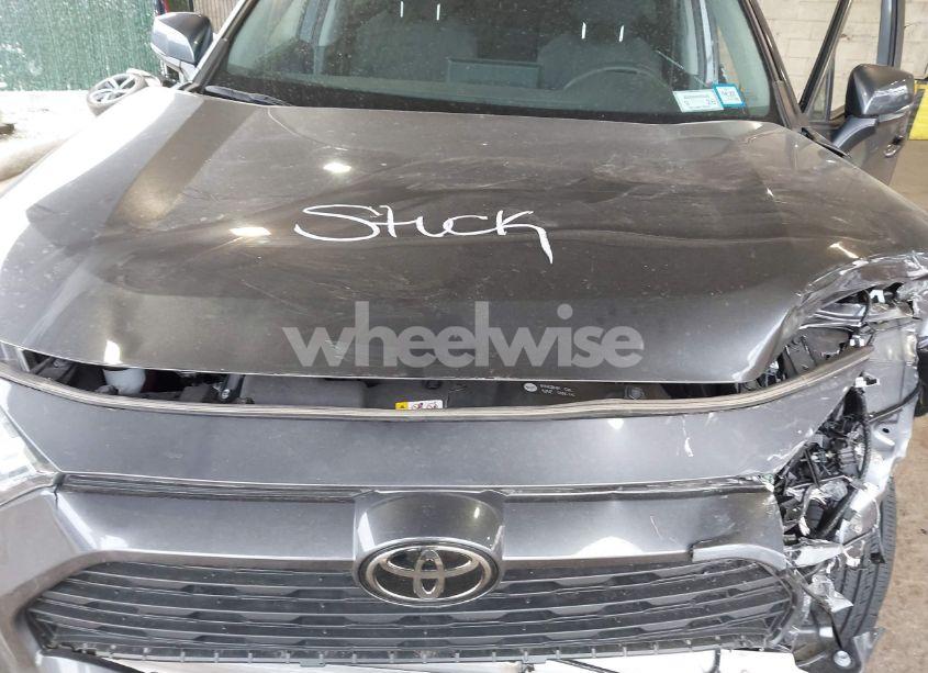 Photo 10 of 2024 Toyota Rav4 XLE (VIN 2T3P1RFV7RC441041)