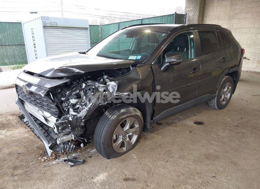 Photo 2 of 2024 Toyota Rav4 XLE (VIN 2T3P1RFV7RC441041)