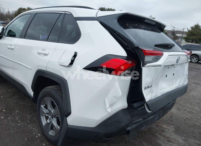 Photo 20 of 2024 Toyota Rav4 XLE (VIN 2T3P1RFV7RC460883)