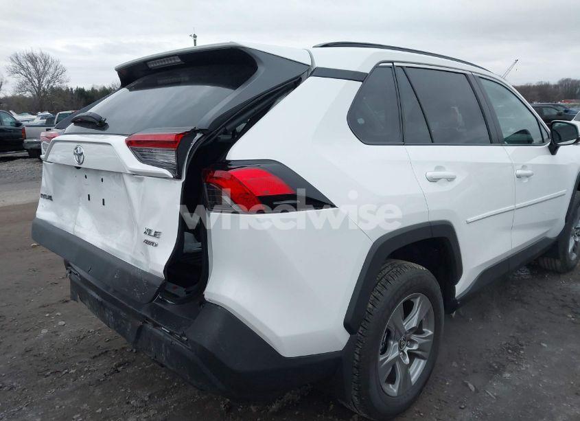 Photo 21 of 2024 Toyota Rav4 XLE (VIN 2T3P1RFV7RC460883)
