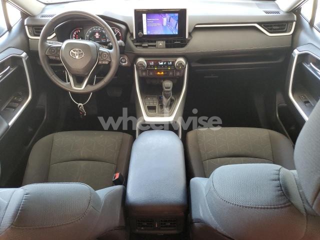 Photo 3 of 2025 TOYOTA RAV4 XLE (VIN 2T3P1RFV7SW508600)