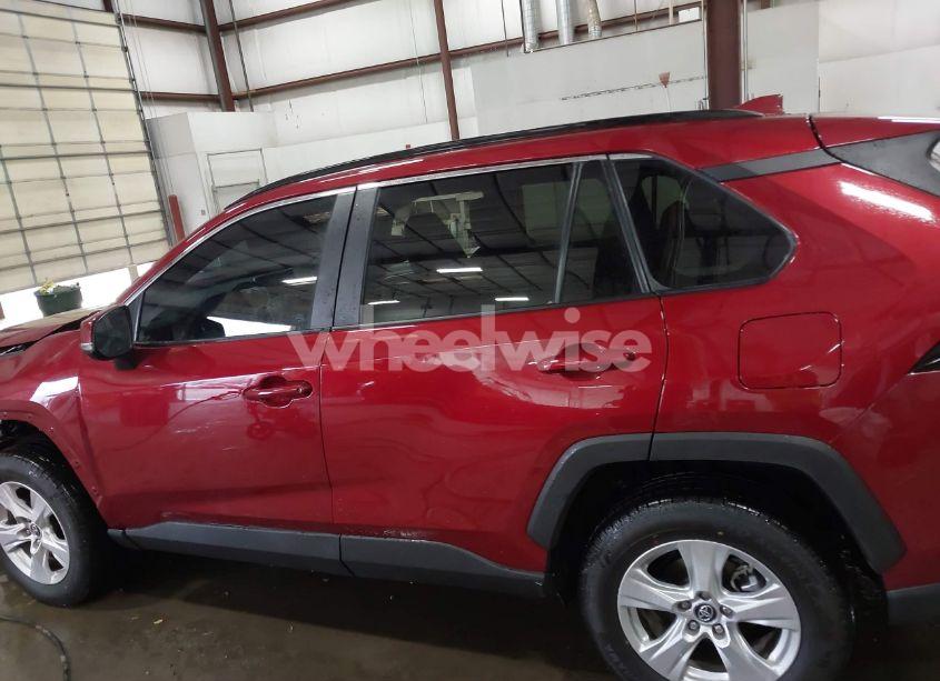 Photo 14 of 2019 Toyota Rav4 XLE (VIN 2T3P1RFV8KC004235)