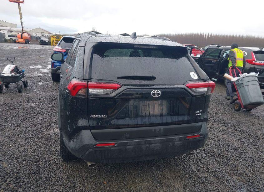 Photo 17 of 2019 Toyota Rav4 XLE (VIN 2T3P1RFV8KW033412)