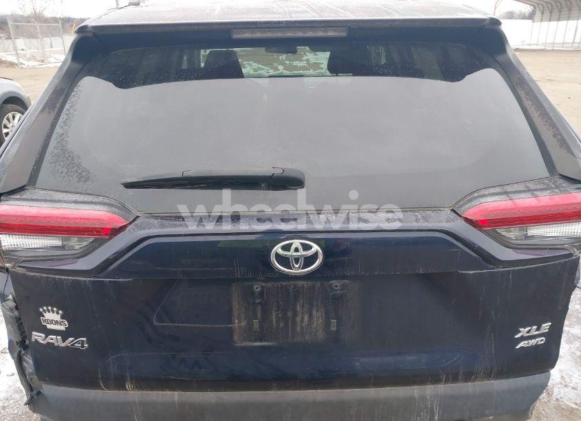 Photo 16 of 2020 Toyota Rav4 XLE (VIN 2T3P1RFV8LC124974)