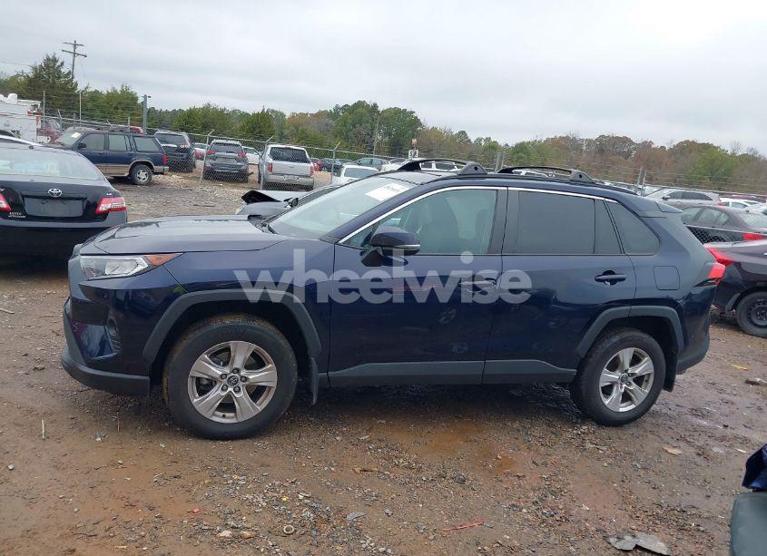 Photo 14 of 2020 Toyota Rav4 XLE (VIN 2T3P1RFV8LC125820)