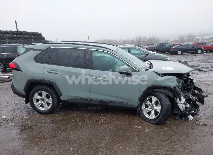 Photo 13 of 2021 Toyota Rav4 XLE (VIN 2T3P1RFV8MC146202)