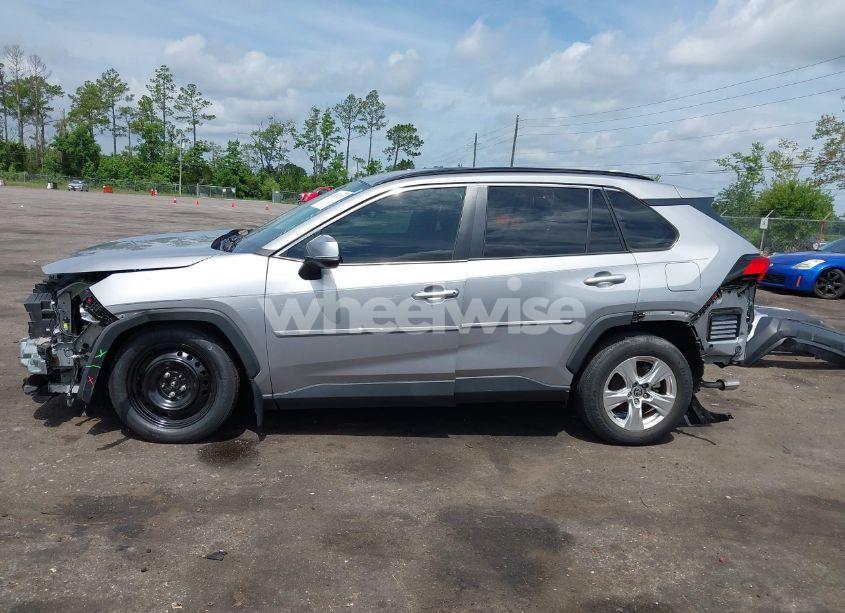 Photo 15 of 2021 Toyota Rav4 XLE (VIN 2T3P1RFV8MC242220)
