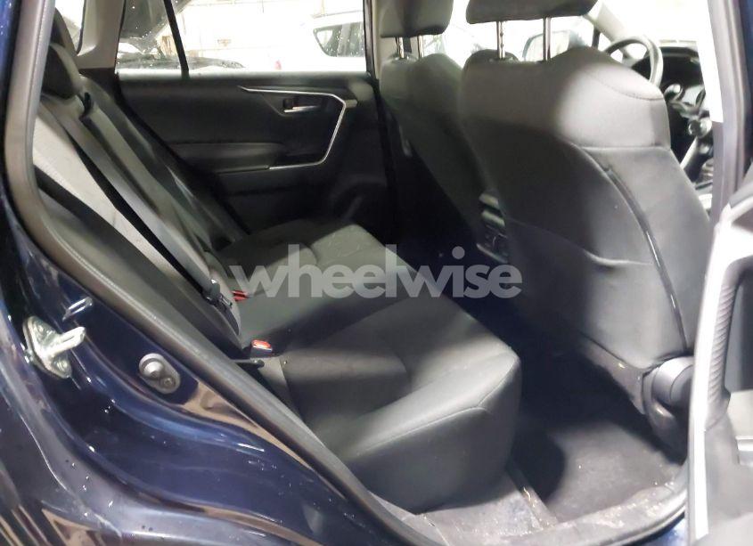 Photo 8 of 2021 Toyota Rav4 XLE (VIN 2T3P1RFV8MW238165)