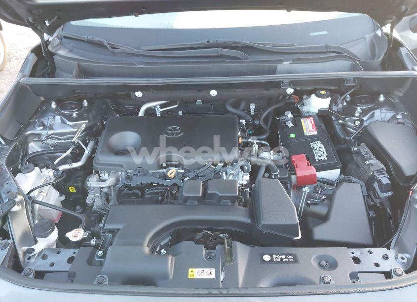 Photo 10 of 2022 Toyota Rav4 XLE (VIN 2T3P1RFV8NC257978)