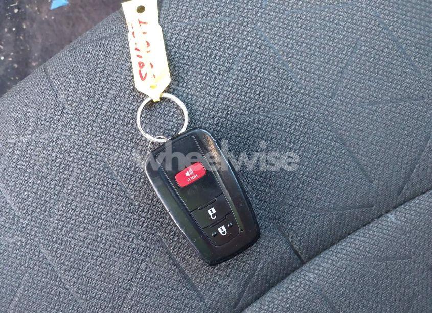 Photo 11 of 2022 Toyota Rav4 XLE (VIN 2T3P1RFV8NC257978)