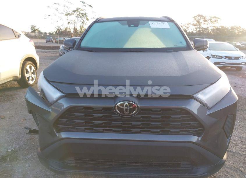 Photo 12 of 2022 Toyota Rav4 XLE (VIN 2T3P1RFV8NC257978)