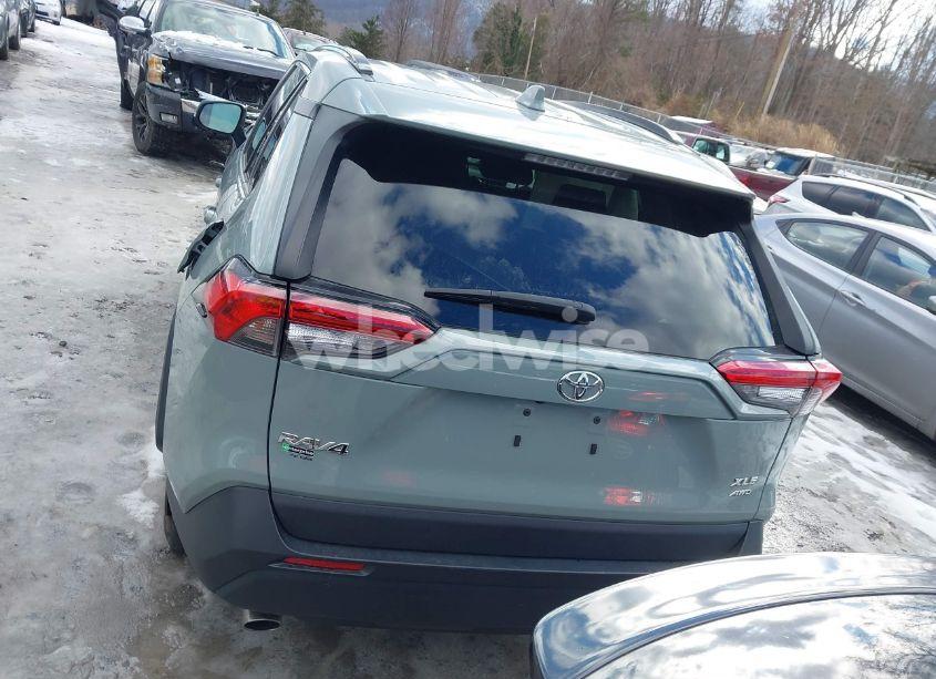 Photo 16 of 2022 Toyota Rav4 XLE (VIN 2T3P1RFV8NW272995)