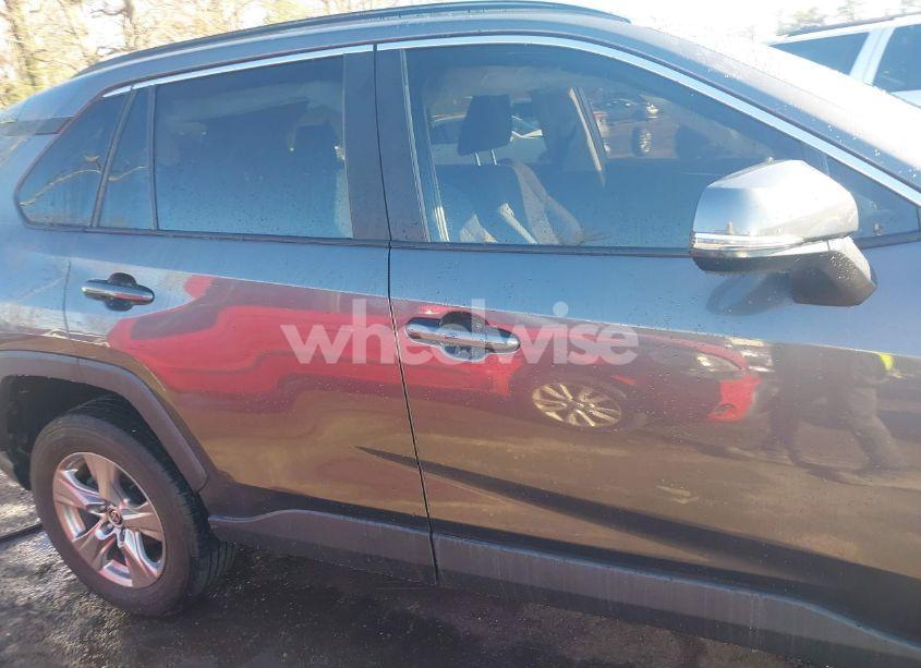 Photo 13 of 2022 Toyota Rav4 XLE (VIN 2T3P1RFV8NW278957)