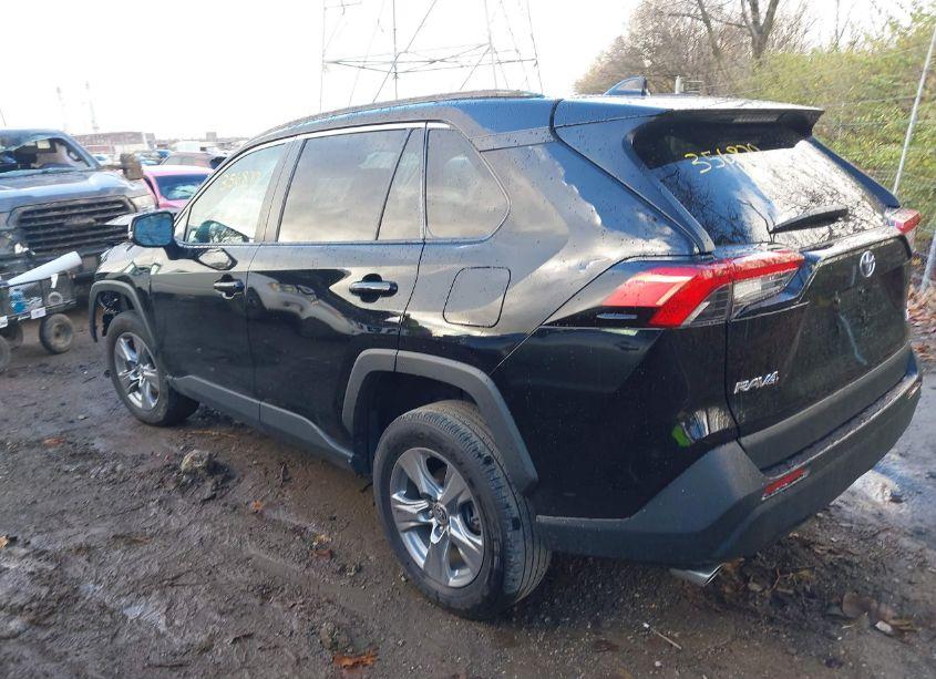 Photo 3 of 2023 Toyota Rav4 XLE (VIN 2T3P1RFV8PC356870)