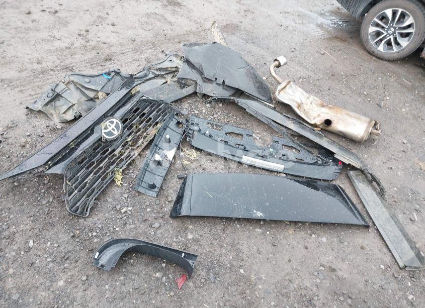 Photo 11 of 2023 Toyota Rav4 XLE (VIN 2T3P1RFV8PC373362)