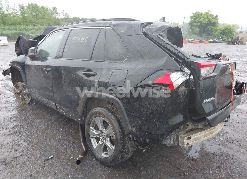 Photo 3 of 2023 Toyota Rav4 XLE (VIN 2T3P1RFV8PC373362)