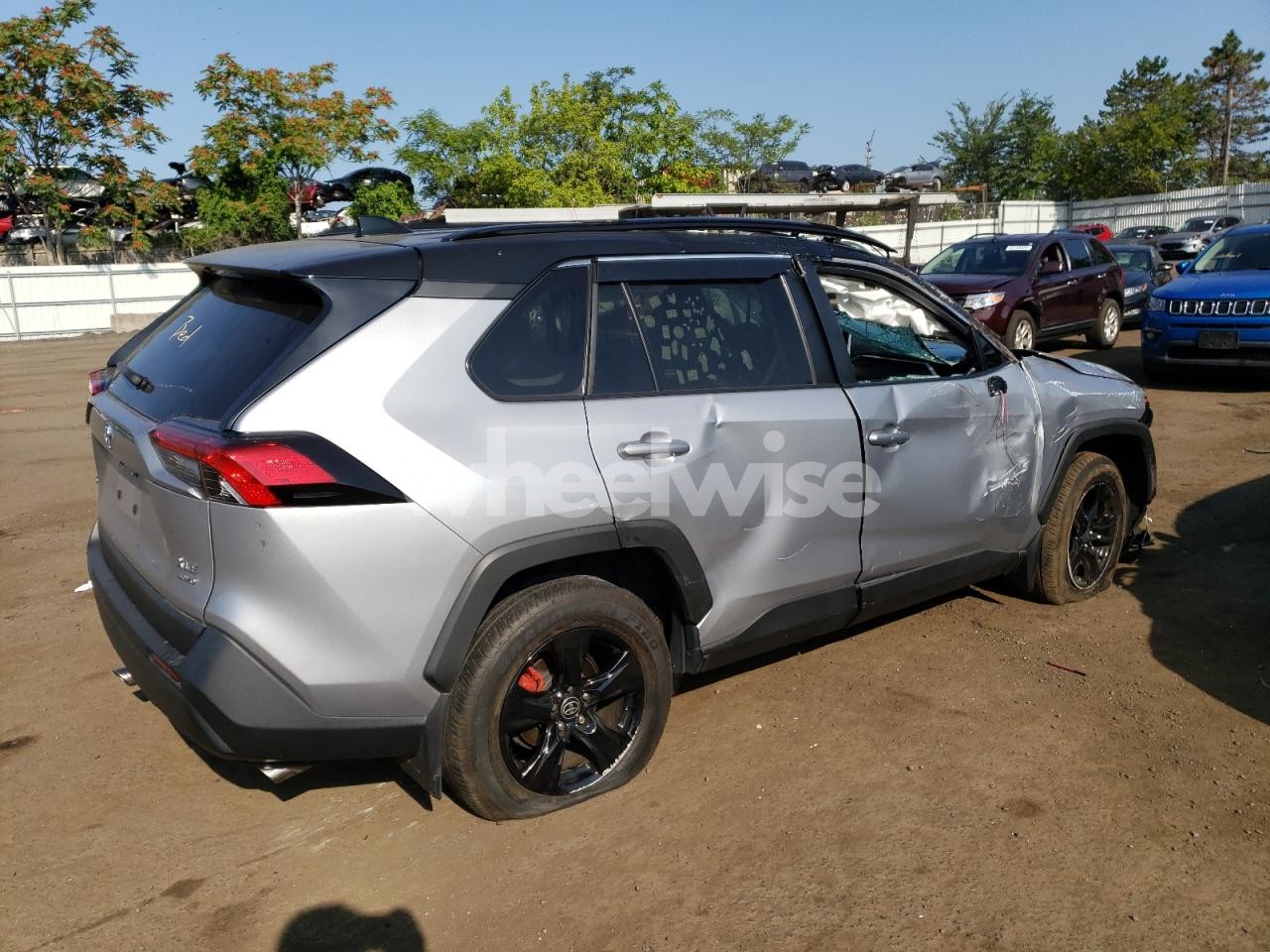 Photo 3 of 2023 TOYOTA RAV4 XLE (VIN 2T3P1RFV8PC382904)