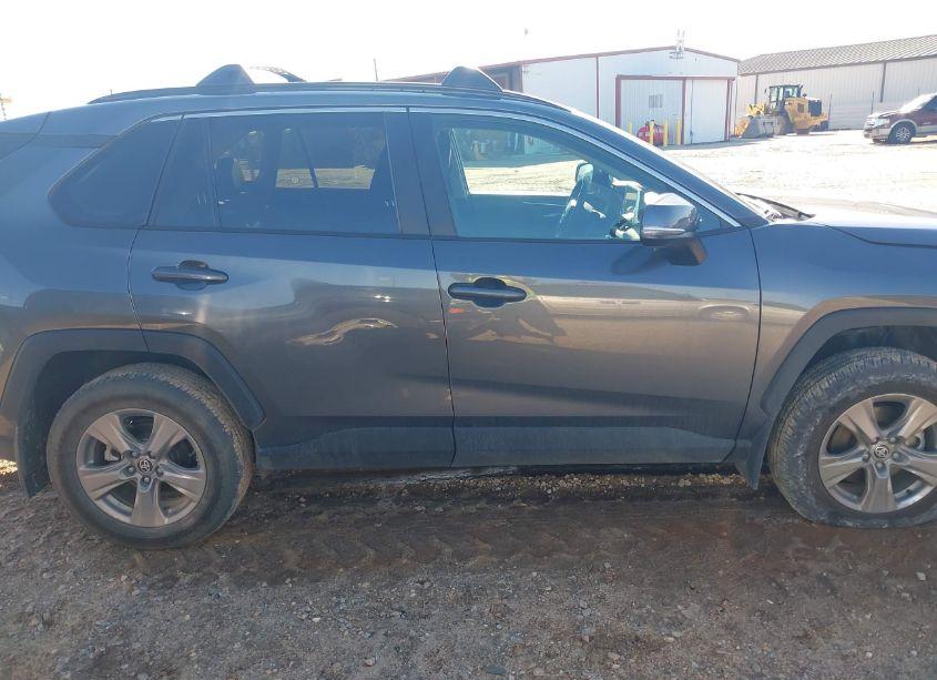 Photo 13 of 2023 Toyota Rav4 XLE (VIN 2T3P1RFV8PC389044)