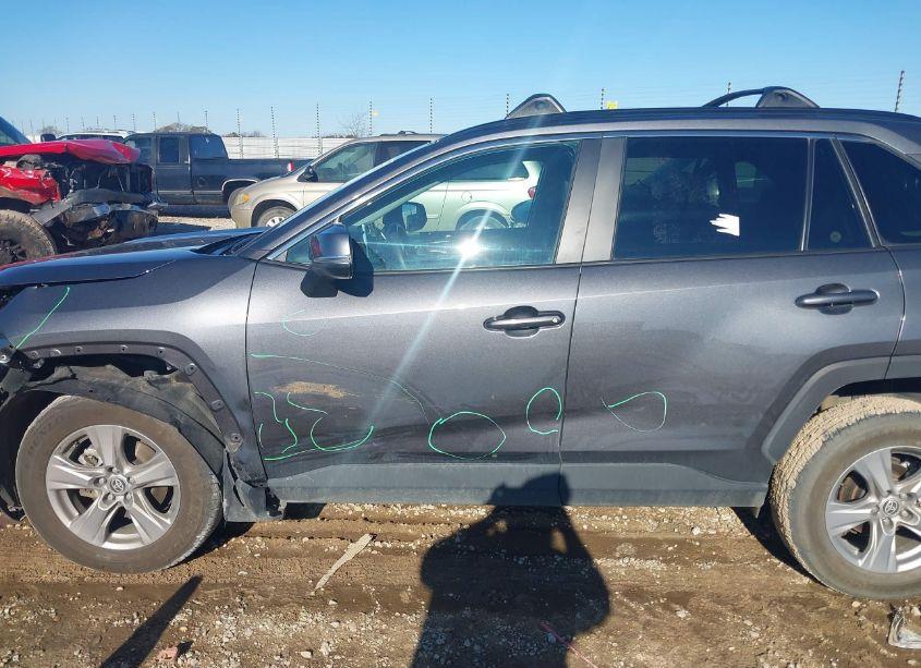 Photo 14 of 2023 Toyota Rav4 XLE (VIN 2T3P1RFV8PC389044)