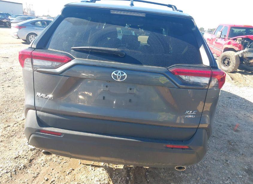Photo 16 of 2023 Toyota Rav4 XLE (VIN 2T3P1RFV8PC389044)