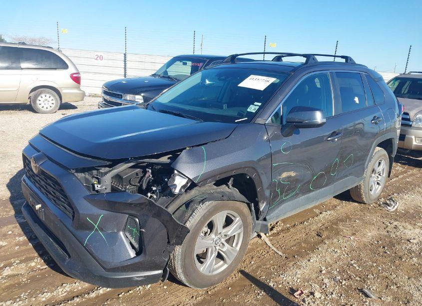 Photo 2 of 2023 Toyota Rav4 XLE (VIN 2T3P1RFV8PC389044)