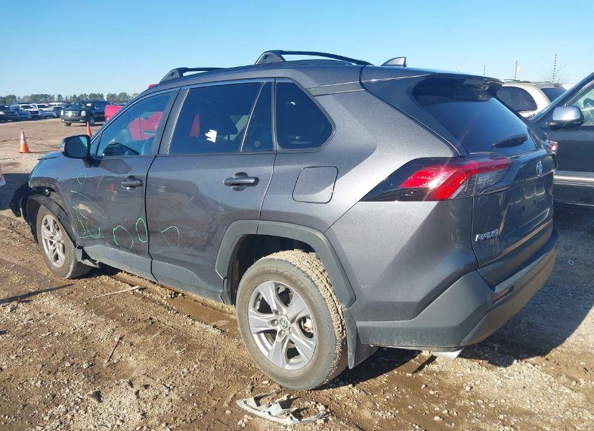 Photo 3 of 2023 Toyota Rav4 XLE (VIN 2T3P1RFV8PC389044)