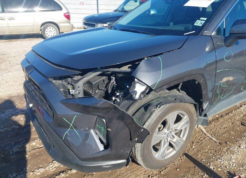 Photo 6 of 2023 Toyota Rav4 XLE (VIN 2T3P1RFV8PC389044)