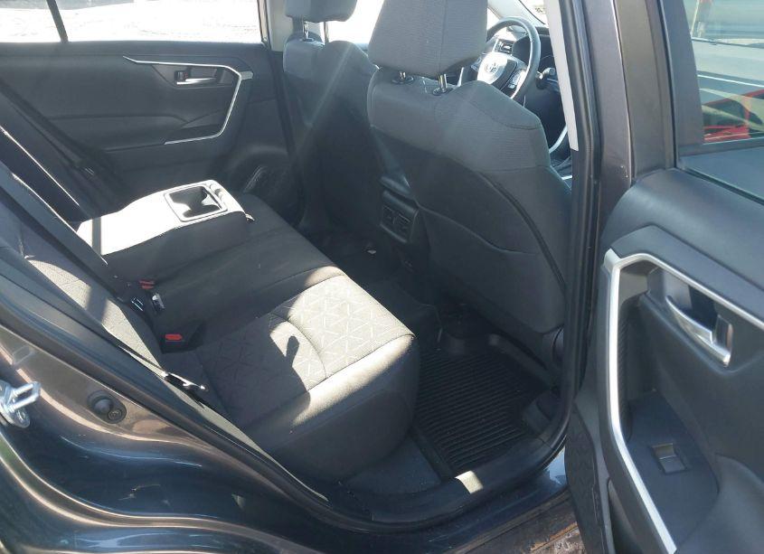 Photo 8 of 2023 Toyota Rav4 XLE (VIN 2T3P1RFV8PC389044)