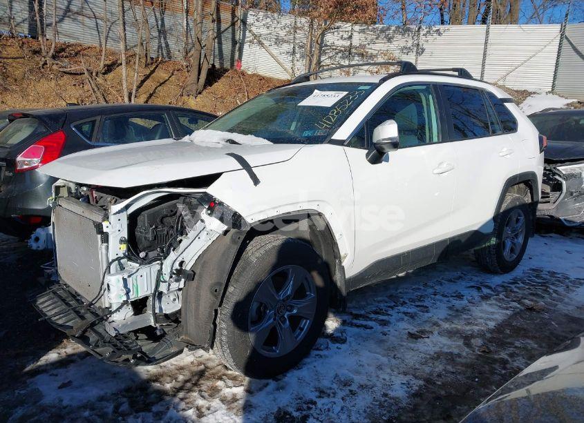 Photo 2 of 2023 Toyota Rav4 XLE (VIN 2T3P1RFV8PW336469)
