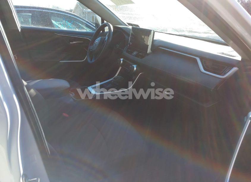 Photo 5 of 2023 Toyota Rav4 XLE (VIN 2T3P1RFV8PW336469)