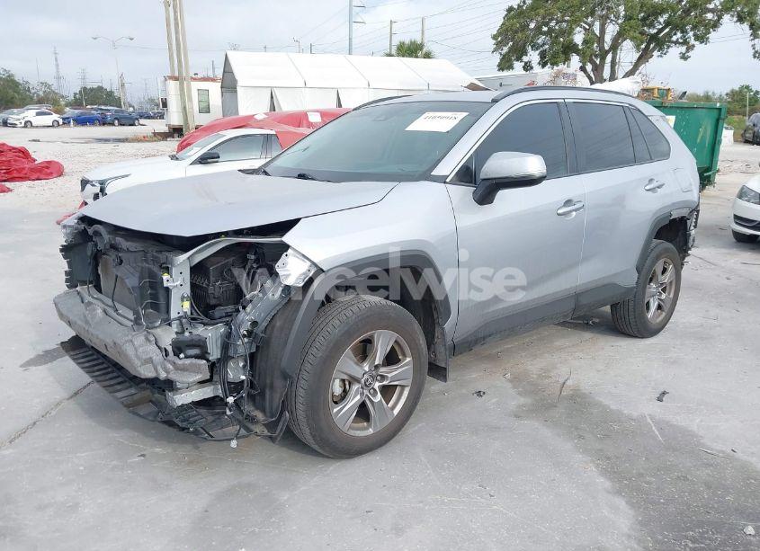 Photo 2 of 2024 Toyota Rav4 XLE (VIN 2T3P1RFV8RC414687)