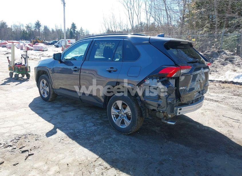 Photo 3 of 2024 Toyota Rav4 XLE (VIN 2T3P1RFV8RC449956)
