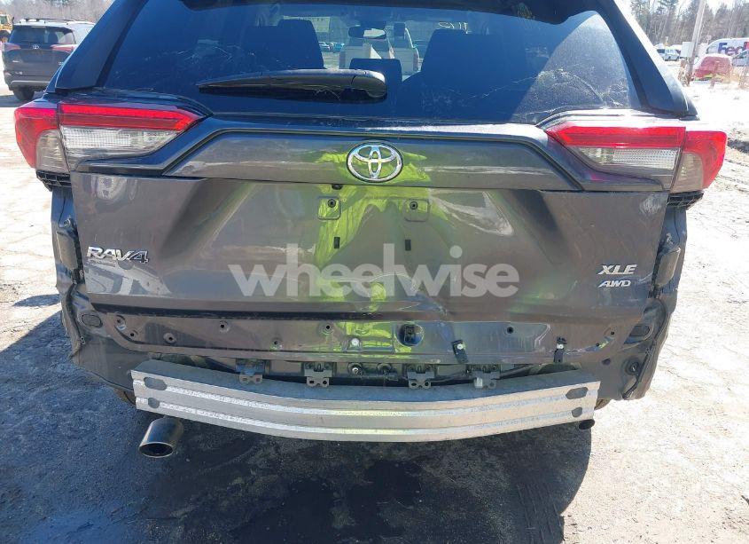 Photo 6 of 2024 Toyota Rav4 XLE (VIN 2T3P1RFV8RC449956)
