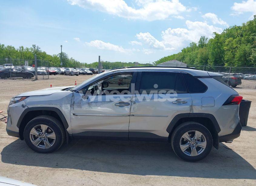 Photo 14 of 2024 Toyota Rav4 XLE (VIN 2T3P1RFV8RW409228)
