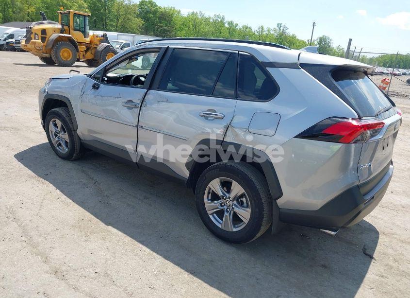 Photo 3 of 2024 Toyota Rav4 XLE (VIN 2T3P1RFV8RW409228)