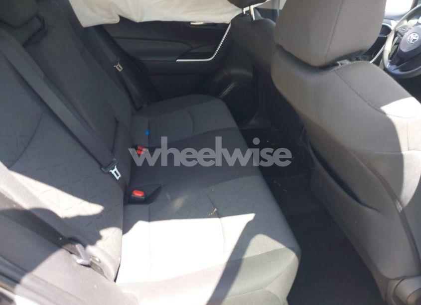 Photo 8 of 2024 Toyota Rav4 XLE (VIN 2T3P1RFV8RW409228)