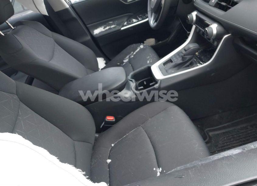 Photo 5 of 2025 Toyota Rav4 XLE (VIN 2T3P1RFV8SC495597)