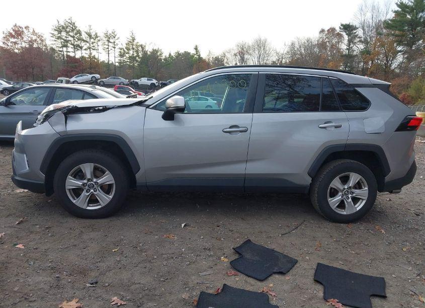 Photo 15 of 2020 Toyota Rav4 XLE (VIN 2T3P1RFV9LW084662)