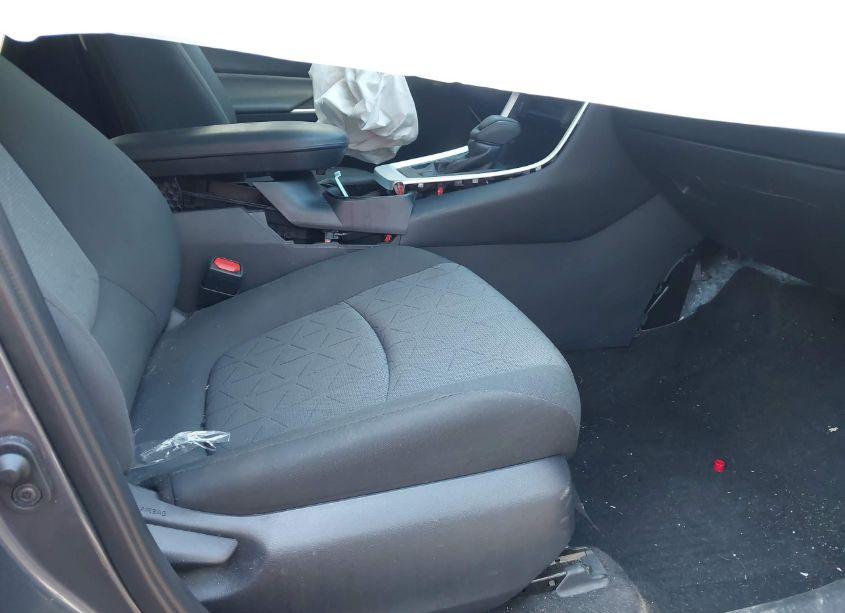 Photo 5 of 2020 Toyota Rav4 XLE (VIN 2T3P1RFV9LW128997)